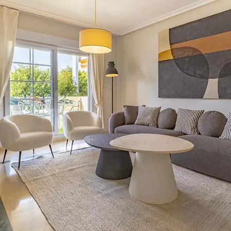 Vacation Marbella: Modern Beachfront Flat With Pool At Puente Apartment Marbella